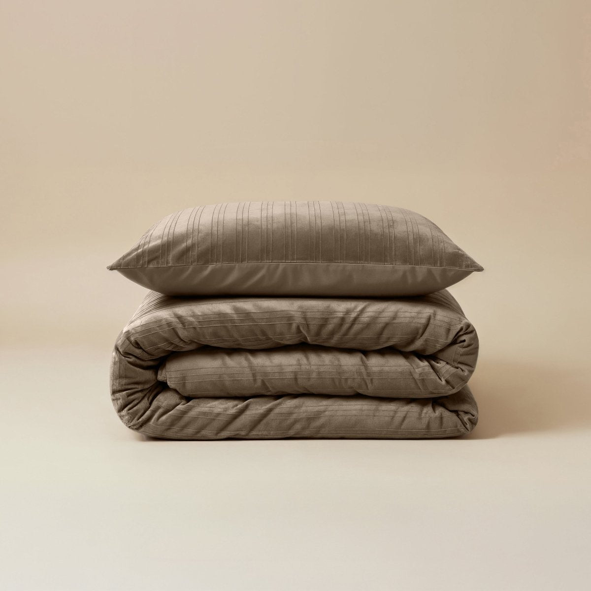 Velvet Duvet Cover Set Velvet Lining | Taupe | Double - 200cm (W) x 200/220cm (L) - The Bedding & Blankets Store