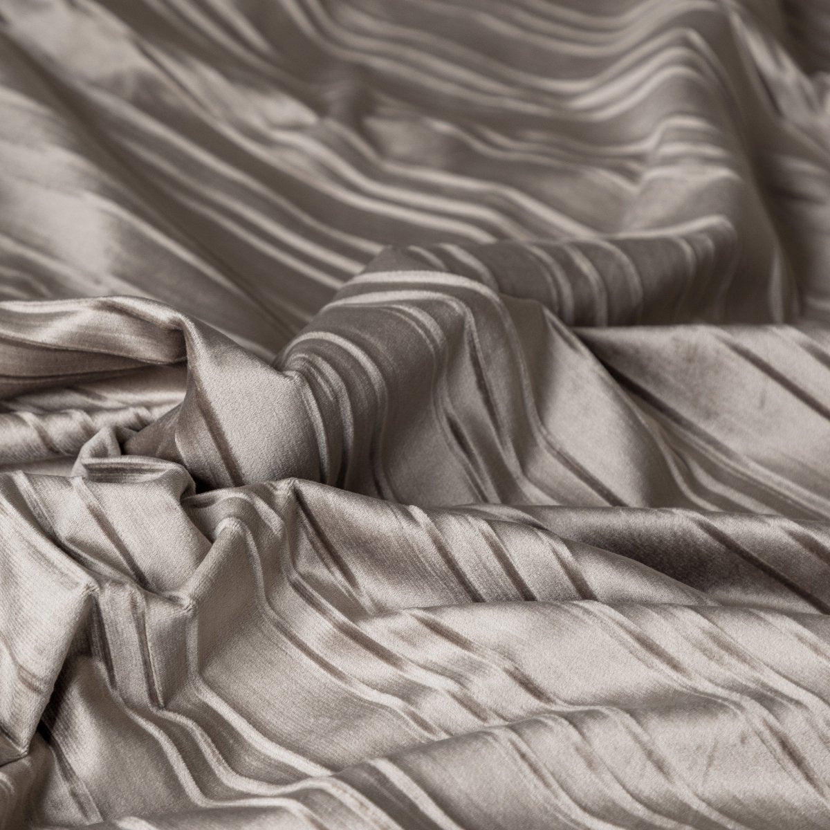 Velvet Duvet Cover Set Velvet Lining | Taupe/Grey | Double - 200cm (W) x 200/220cm (L) - The Bedding & Blankets Store