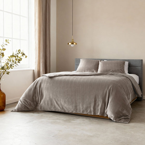 Velvet Duvet Cover Set Velvet Lining | Taupe/Grey | Double - 200cm (W) x 200/220cm (L) - The Bedding & Blankets Store