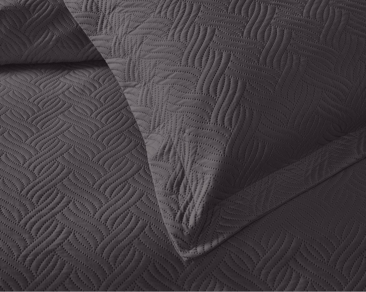 Wave Soft & Elegant Bedspread | Anthracite Grey | 260cm (W) x 250cm (L) - The Bedding & Blankets Store
