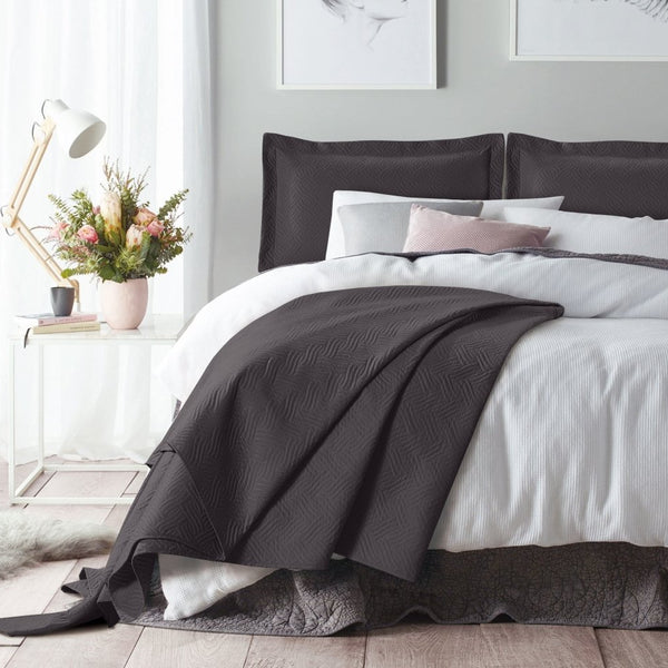 Wave Soft & Elegant Bedspread | Anthracite Grey | 260cm (W) x 250cm (L) - The Bedding & Blankets Store